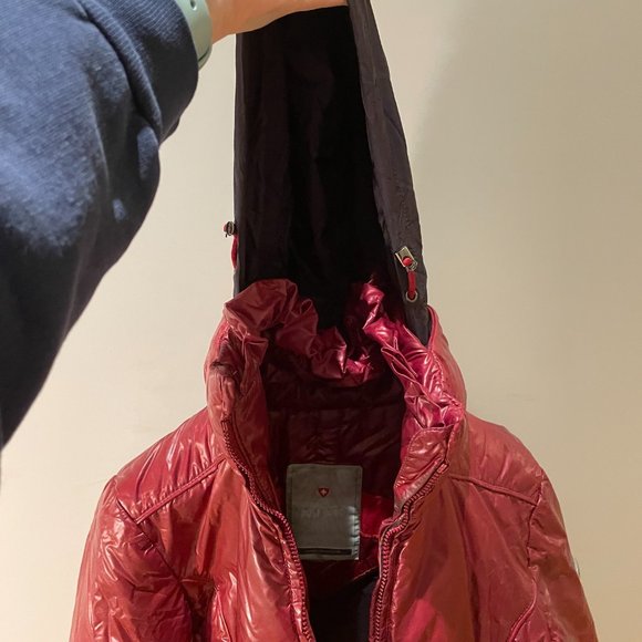 Post Card Puffer Coat - Picture 10 of 16